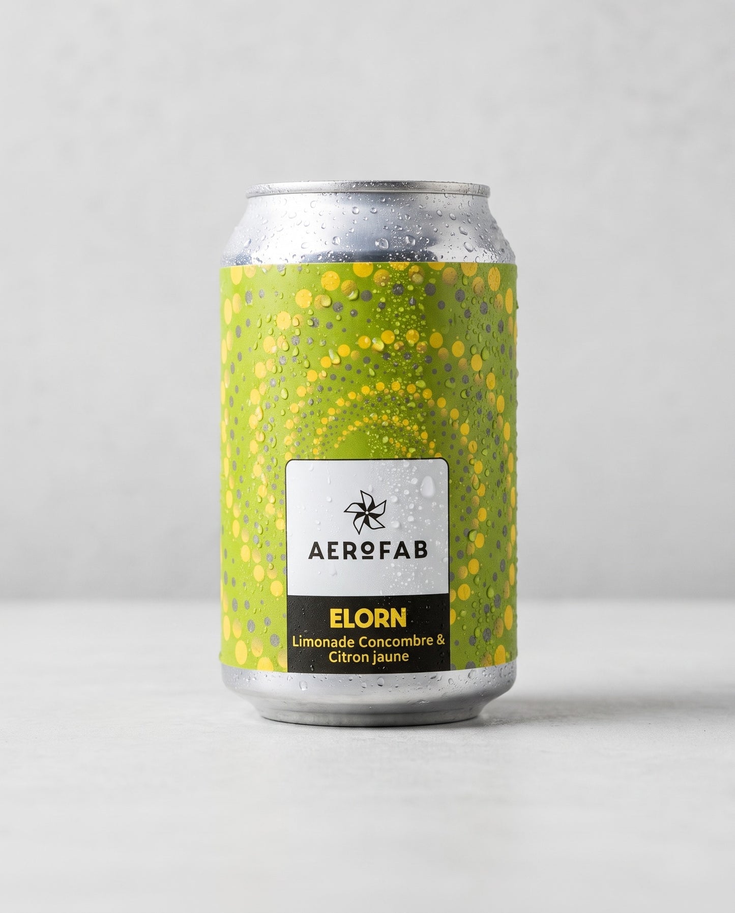 Aerofab Elorn can front view on concrete background